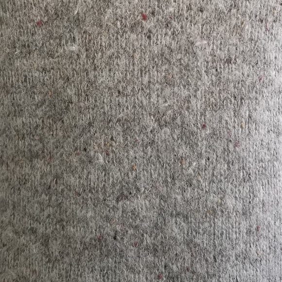 ARITZIA Babaton Taupe Erin V Neck Sweater Size XXS - Picture 8 of 8